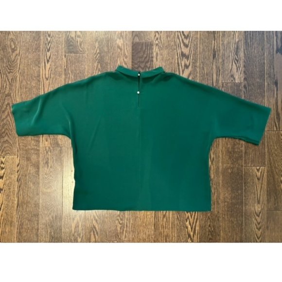 Uniqlo Drape Mockneck 3/4 Sleeve Blouse (Size L) - Picture 4 of 7